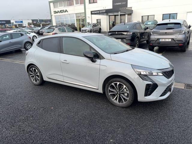 Renault Clio image 1