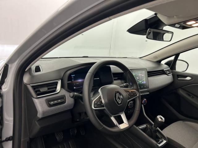 Renault Clio image 1