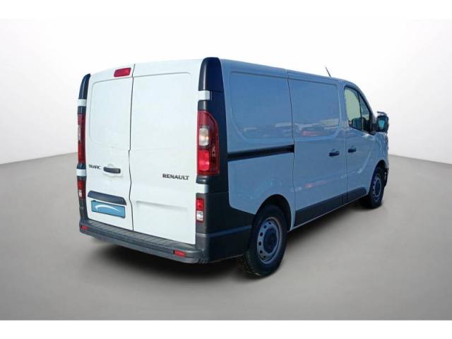 Renault Trafic image 9