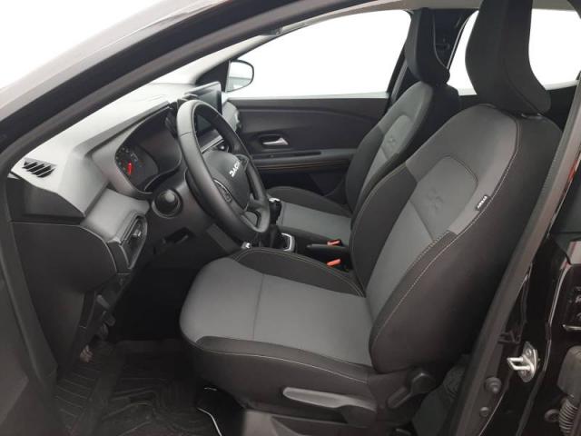 Dacia Sandero image 3