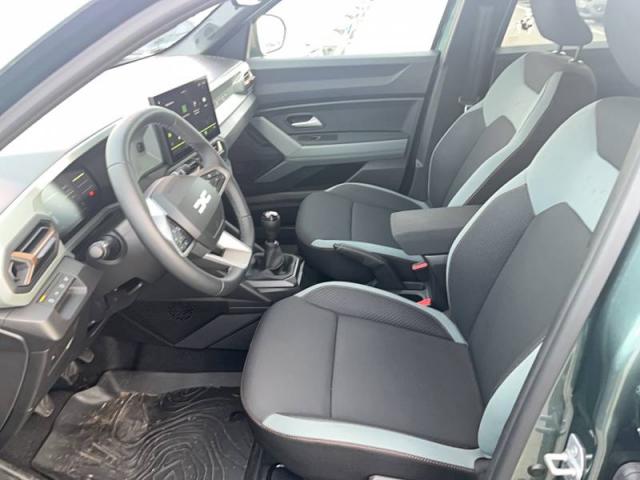 Dacia Duster image 2