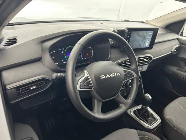 Dacia Jogger image 1