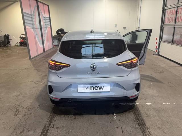 Renault Clio image 2