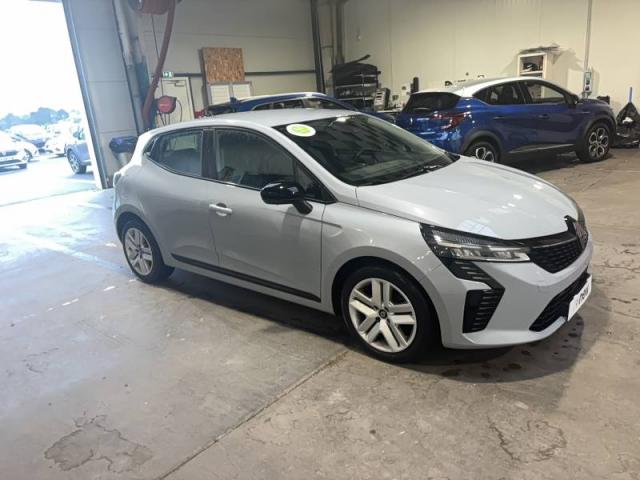 Renault Clio image 1