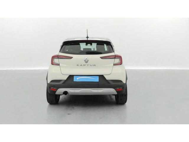 Renault Captur image 2