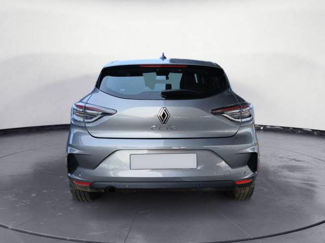 Renault Clio image 2
