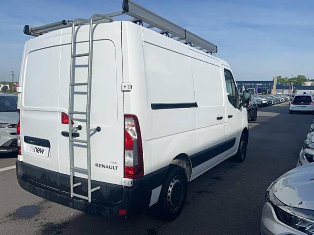 Renault Master image 2