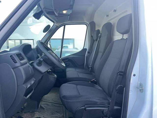 Renault Master image 4