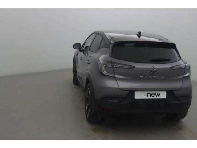 Renault Captur image 1