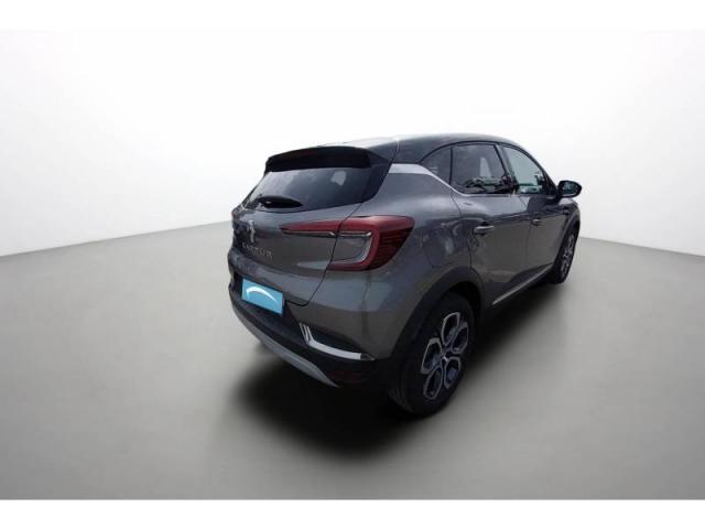 Renault Captur image 2