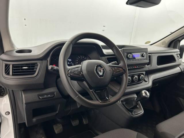 Renault Trafic image 6