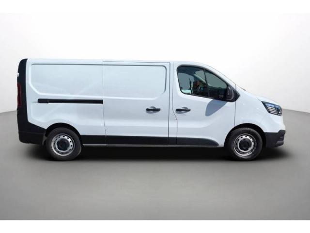 Renault Trafic image 3