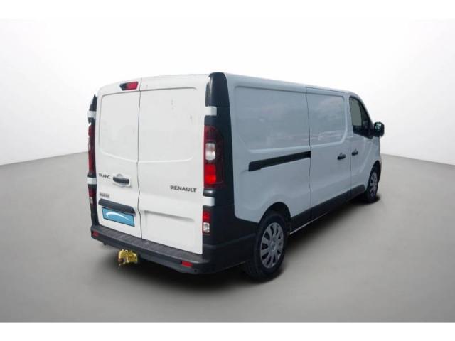 Renault Trafic image 2