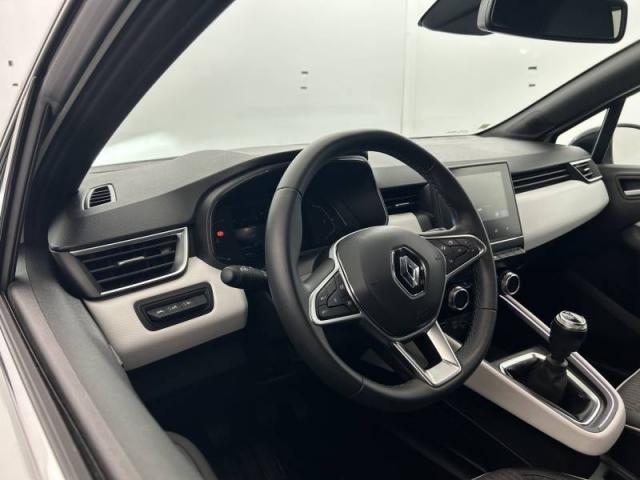 Renault Clio image 1
