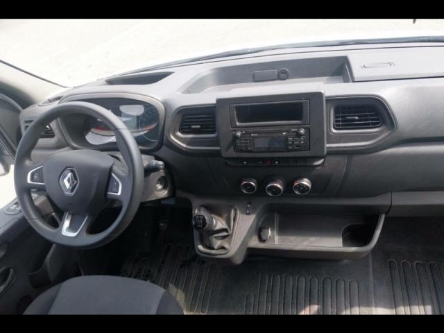 Renault Master image 3