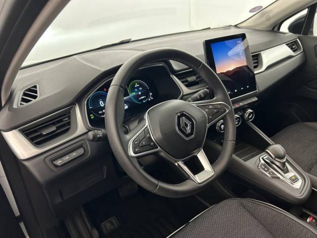 Renault Captur image 1