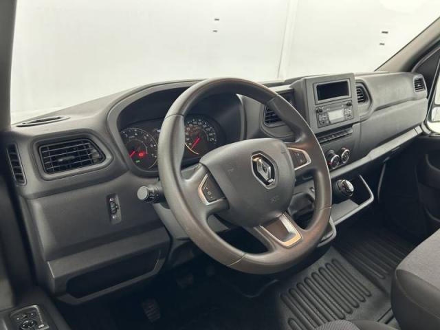 Renault Master image 7