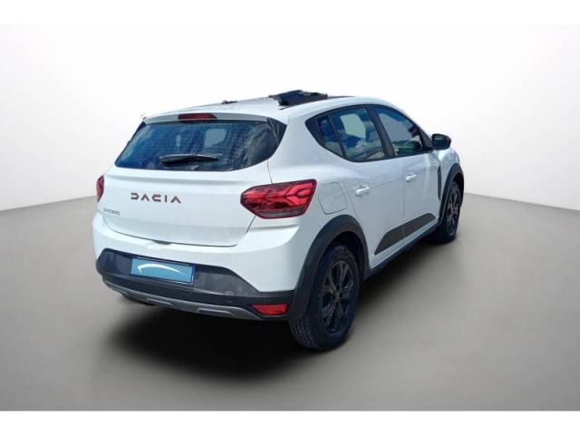 Dacia Sandero image 2