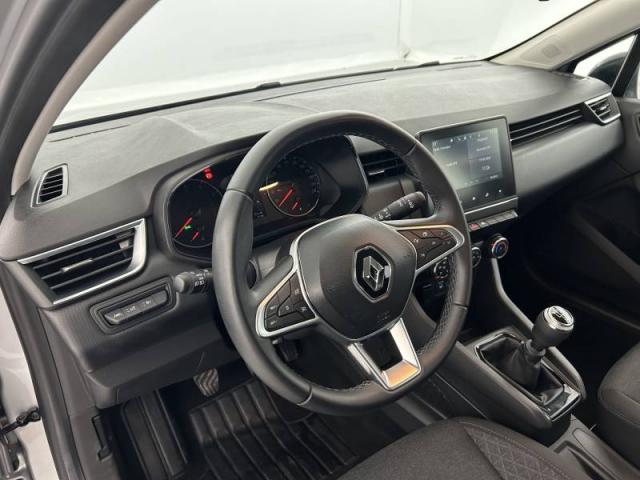 Renault Clio image 8