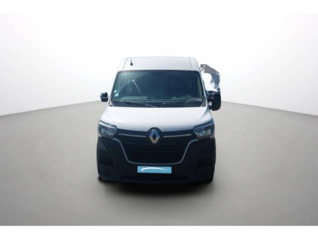 Renault Master image 2