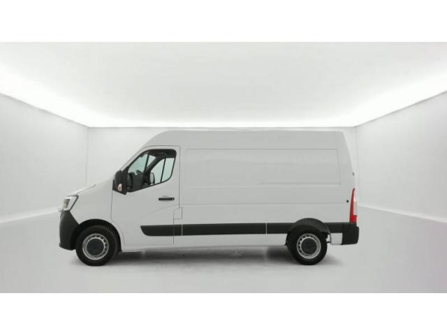 Renault Master image 2