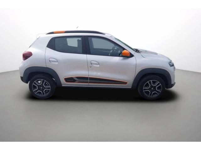 Dacia Spring image 2