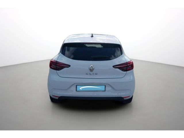 Renault Clio image 8