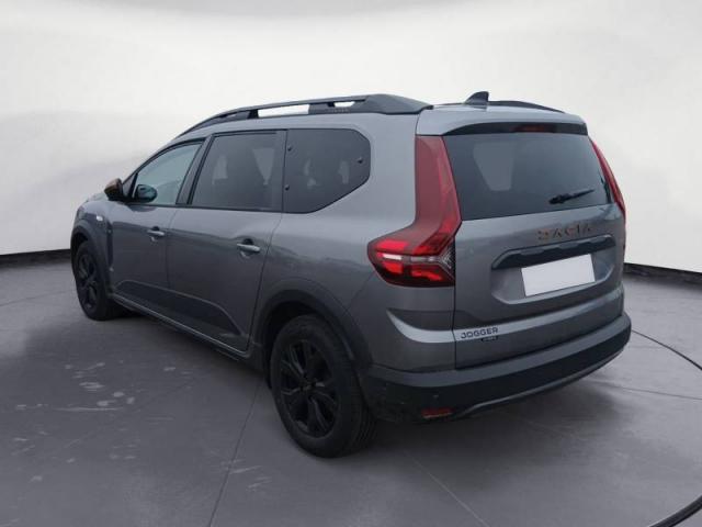 Dacia Jogger image 1