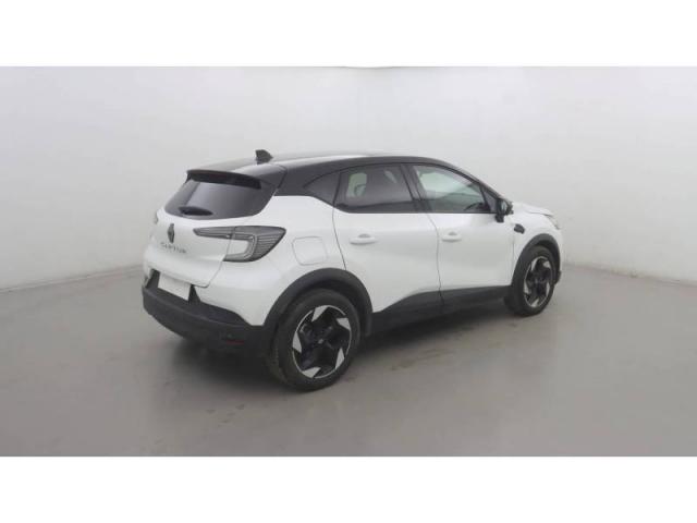 Renault Captur image 1