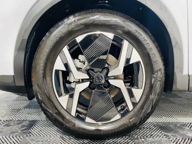 Peugeot 2008 image 9