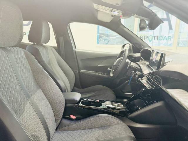 Peugeot 2008 image 5