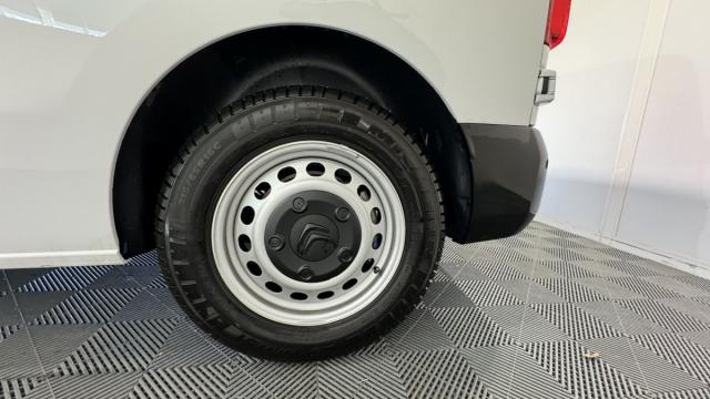 Citroen Jumpy image 8