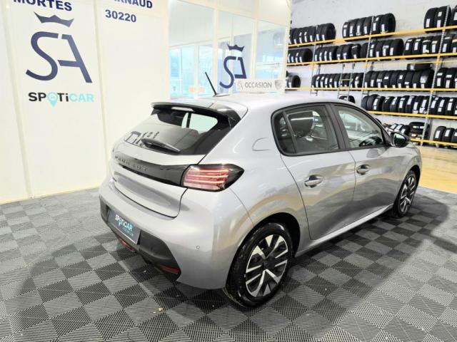 Peugeot 208 image 5