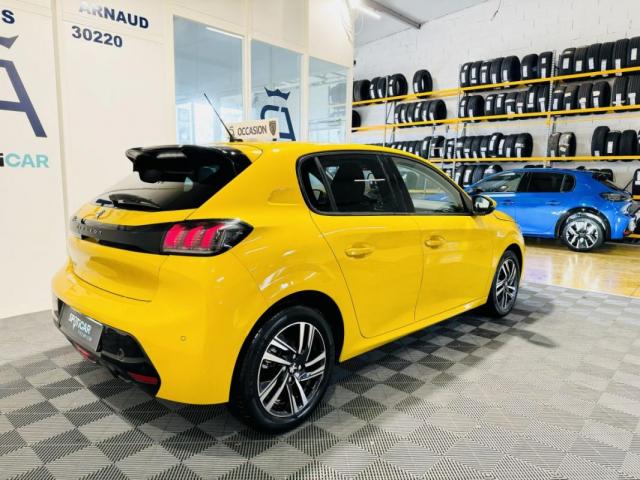 Peugeot 208 image 3