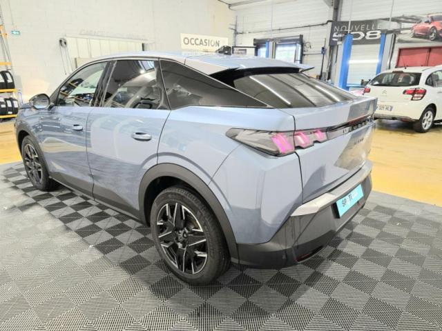 Peugeot 3008 image 2