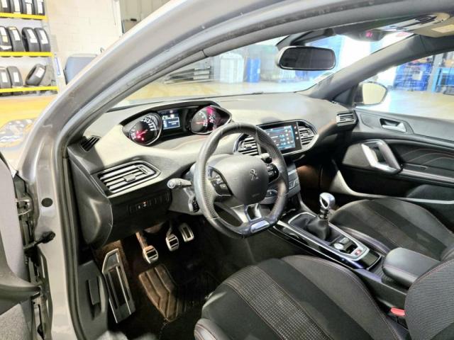 Peugeot 308 image 7