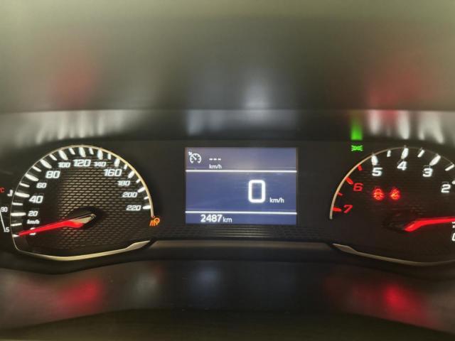 Peugeot 208 image 7