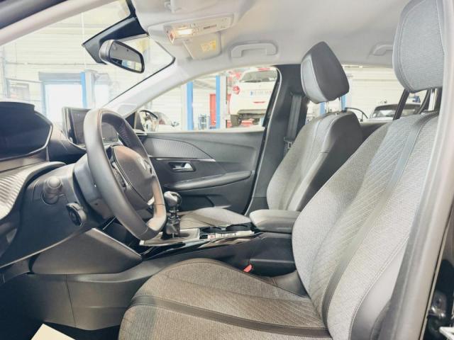 Peugeot 208 image 5