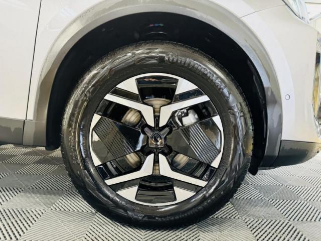 Peugeot 2008 image 9