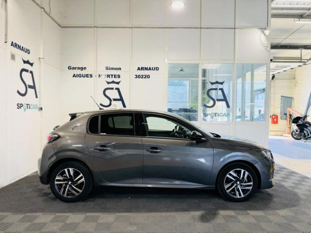 Peugeot 208 image 8