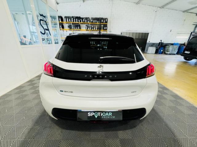 Peugeot E-208 image 6
