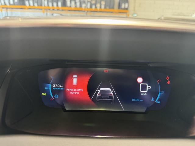 Peugeot 2008 image 7