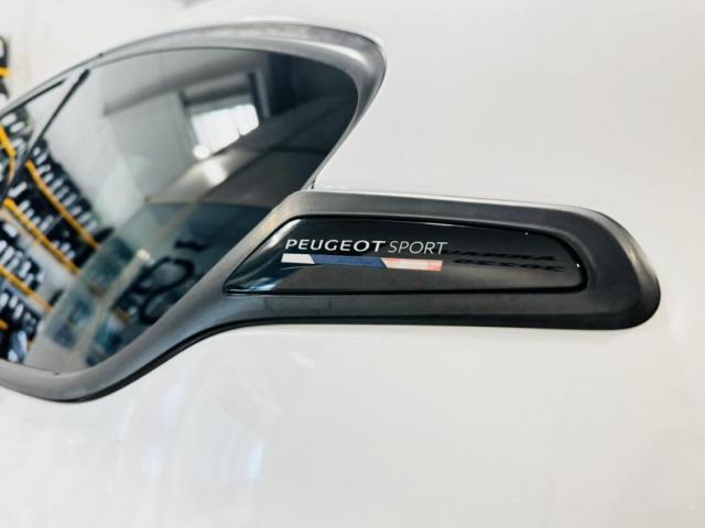 Peugeot 208 image 5