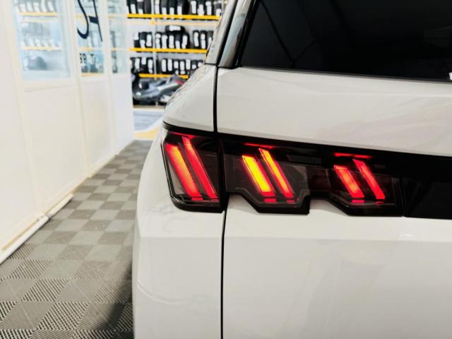 Peugeot 5008 image 9