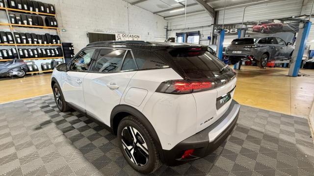 Peugeot 2008 image 6