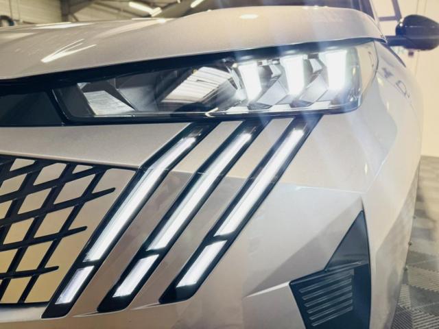 Peugeot 3008 image 8