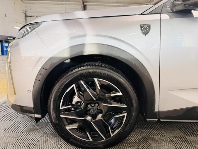 Peugeot 5008 image 9
