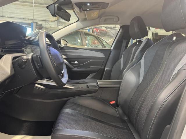 Peugeot 308 image 8