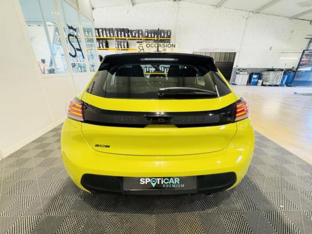 Peugeot 208 image 3