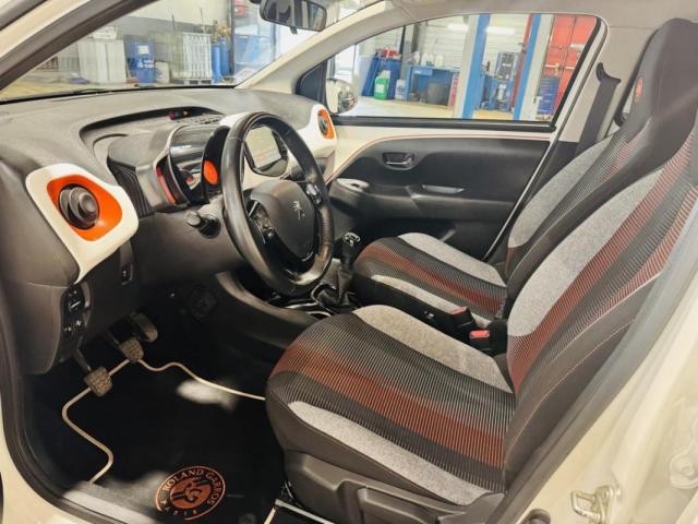 Peugeot 108 image 8